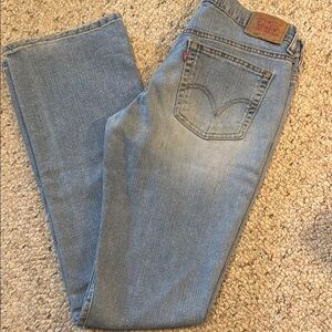 8 Mis long. Boot cut. Levi's Sky Blue Denim Jeans